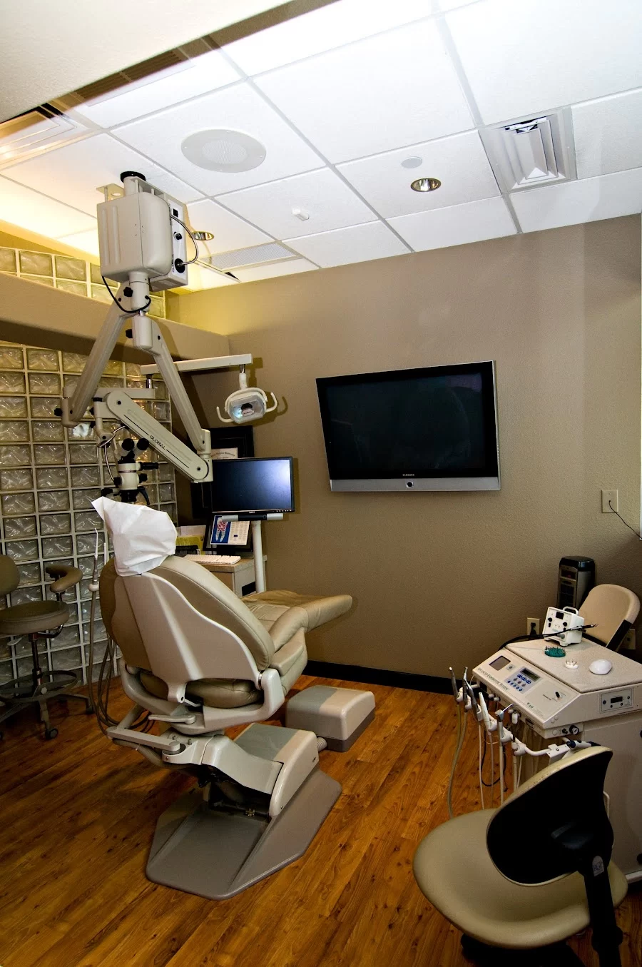 Superstition Springs Endodontics Picture 9
