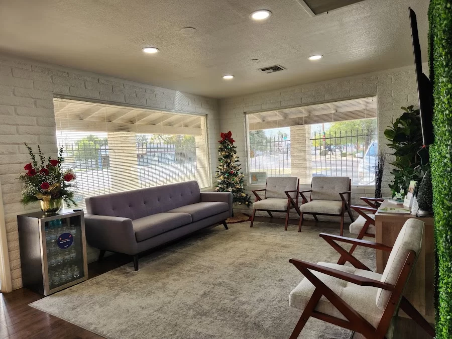 East Valley Dental Care Picture 3