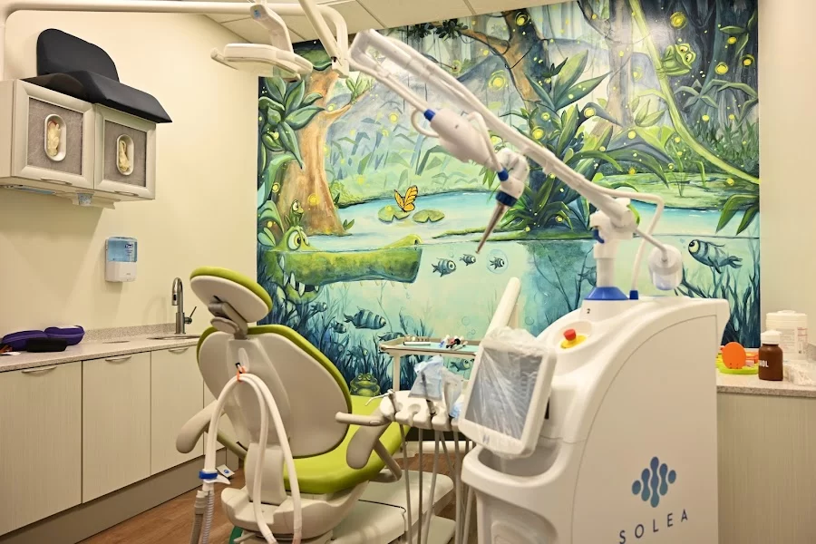 Alligator Pediatric Dentistry Picture 4
