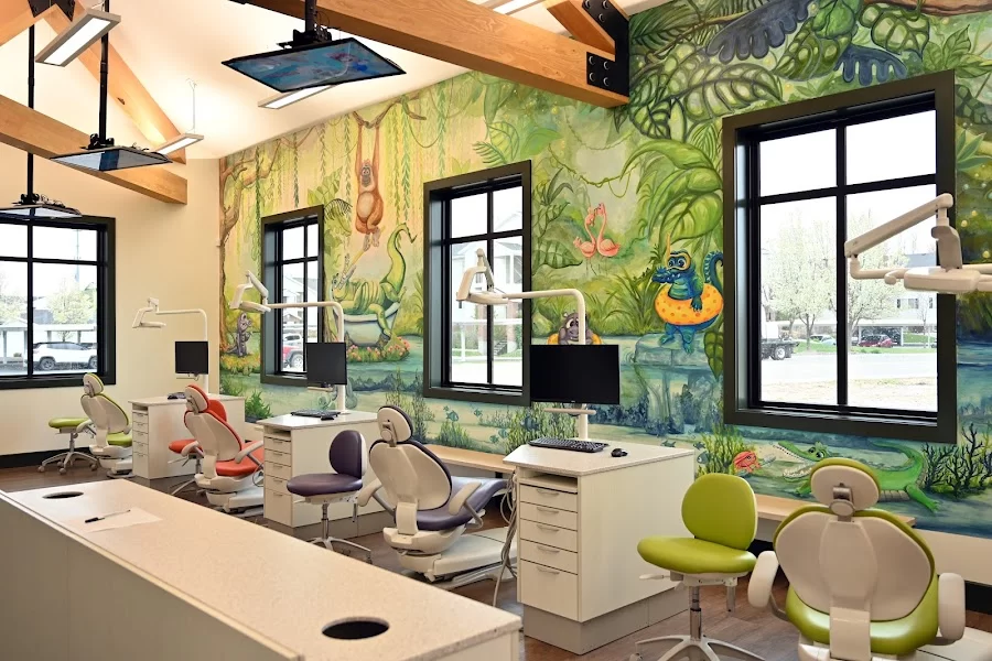 Alligator Pediatric Dentistry Picture 7