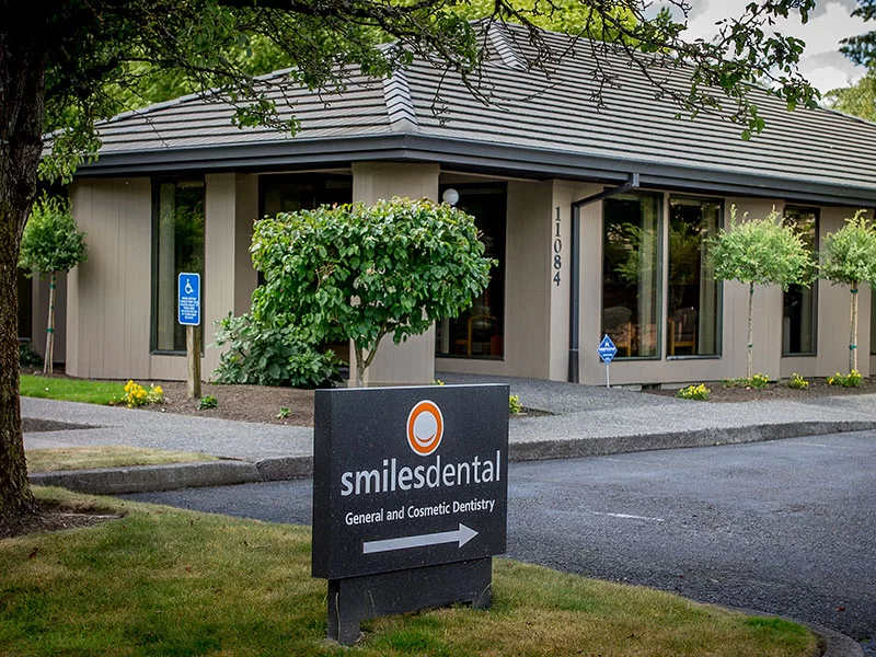 Smiles Dental Milwaukie Picture 3