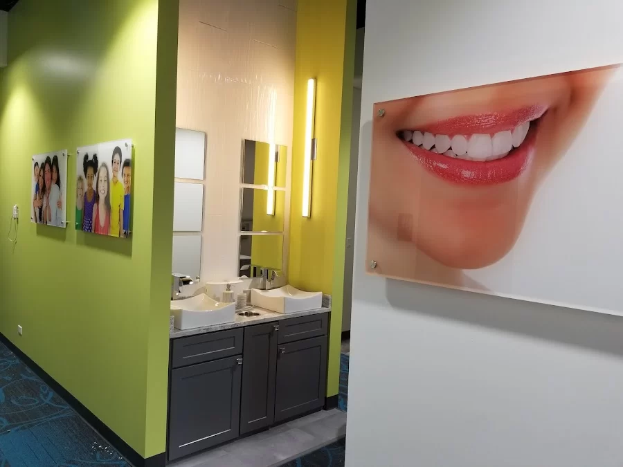 Kidzee Dental Picture 1