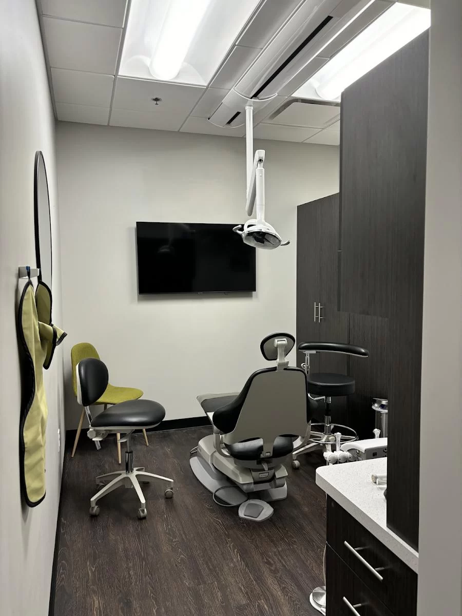 Coral Pointe Dental & Orthodontics Picture 7