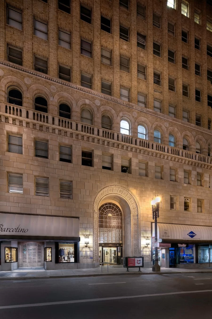 Union Square Endodontics Picture 4