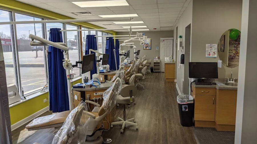 Orthodontic Experts Burbank Picture 4