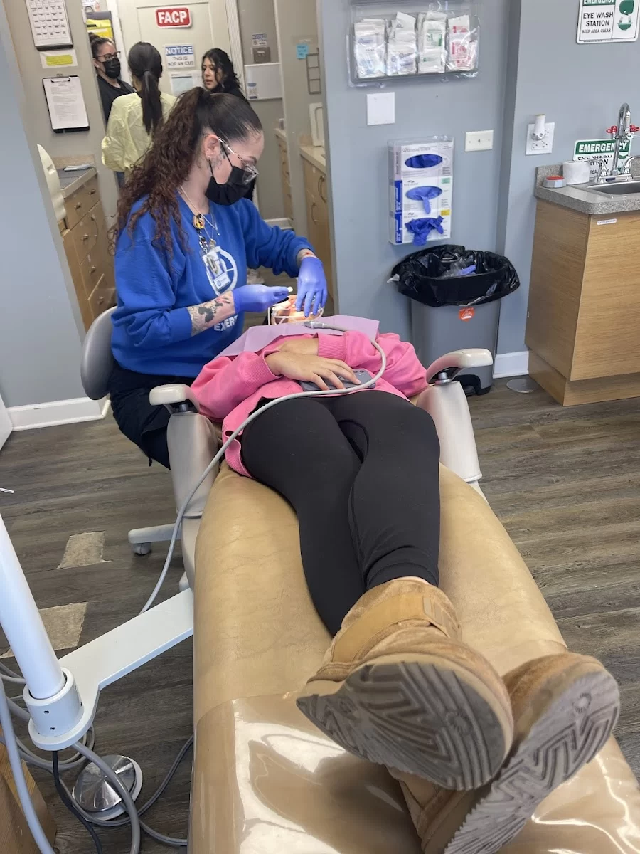 Orthodontic Experts Burbank Picture 8