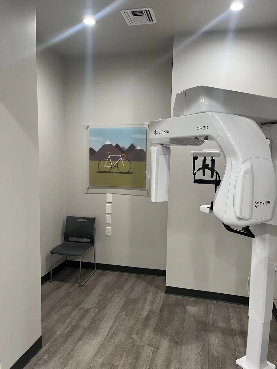 Palm Valley Pediatric Dentistry & Orthodontics - East Mesa Picture 5