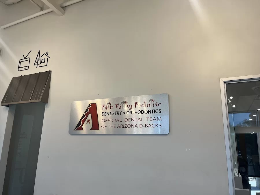 Palm Valley Pediatric Dentistry & Orthodontics - East Mesa Picture 1