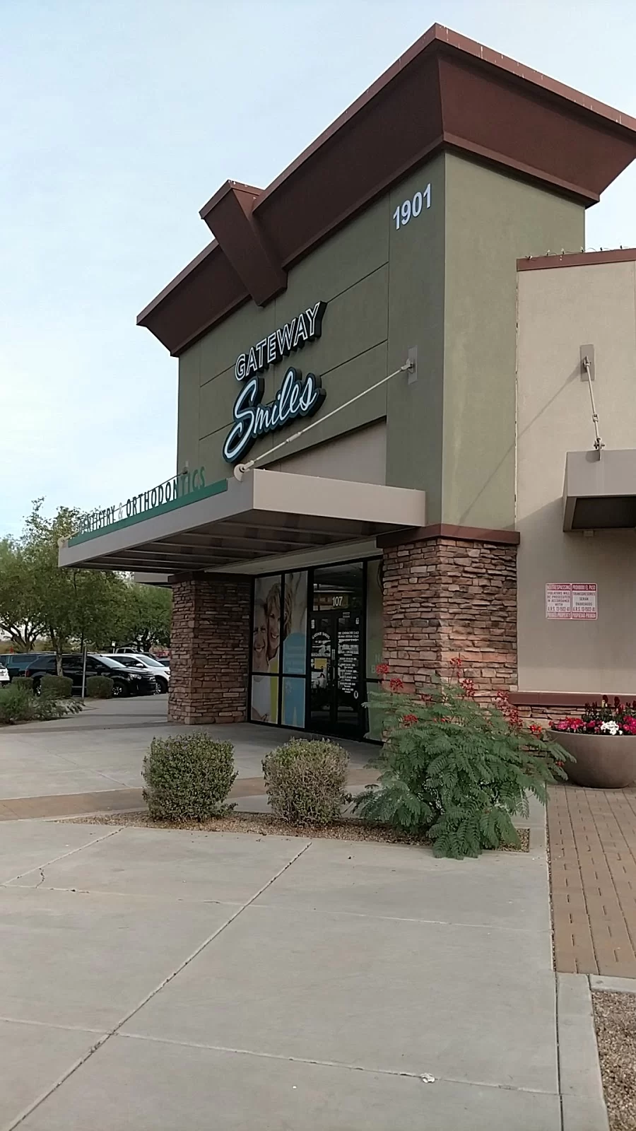 Gateway Smiles Dentistry and Orthodontics Picture 10