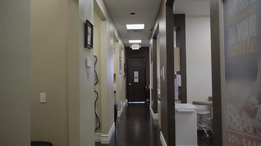 Affordable Dental at Eastern & Windmill Picture 6