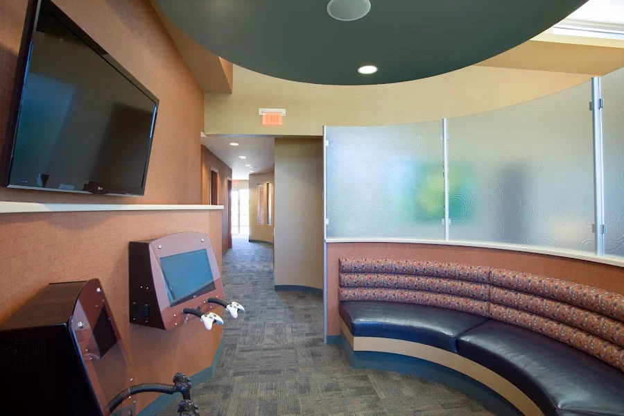 Bauer Orthodontics: Patrick M Bauer, DDS, MS Picture 1