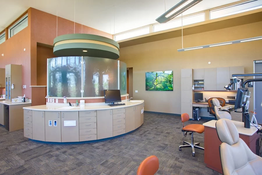 Bauer Orthodontics: Patrick M Bauer, DDS, MS Picture 4