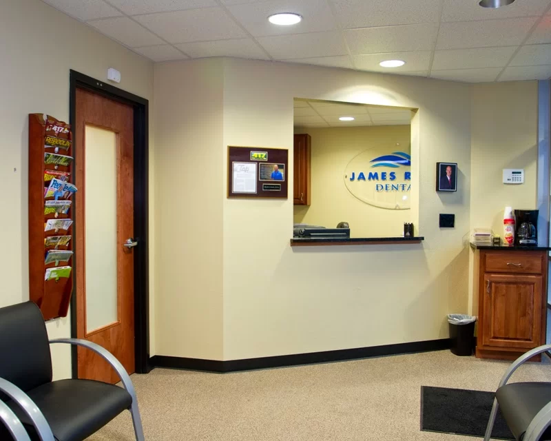 James River Dental, Derek R Kaelin DDS and Associates Picture 2