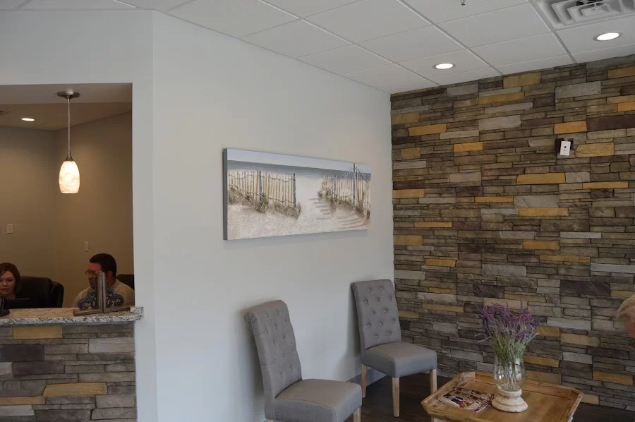 Broadwater Dental & Facial Aesthetics Picture 3