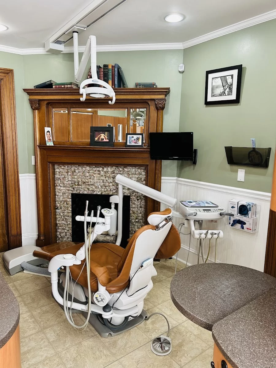 Stoney Brook Family & Cosmetic Dentistry Picture 8