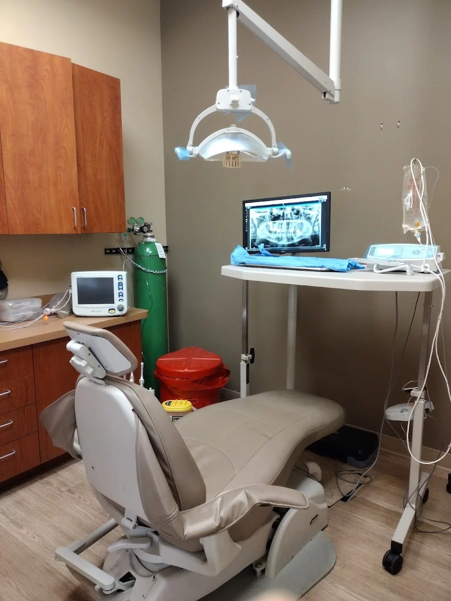 Valley Endodontics & Oral Surgery Picture 4