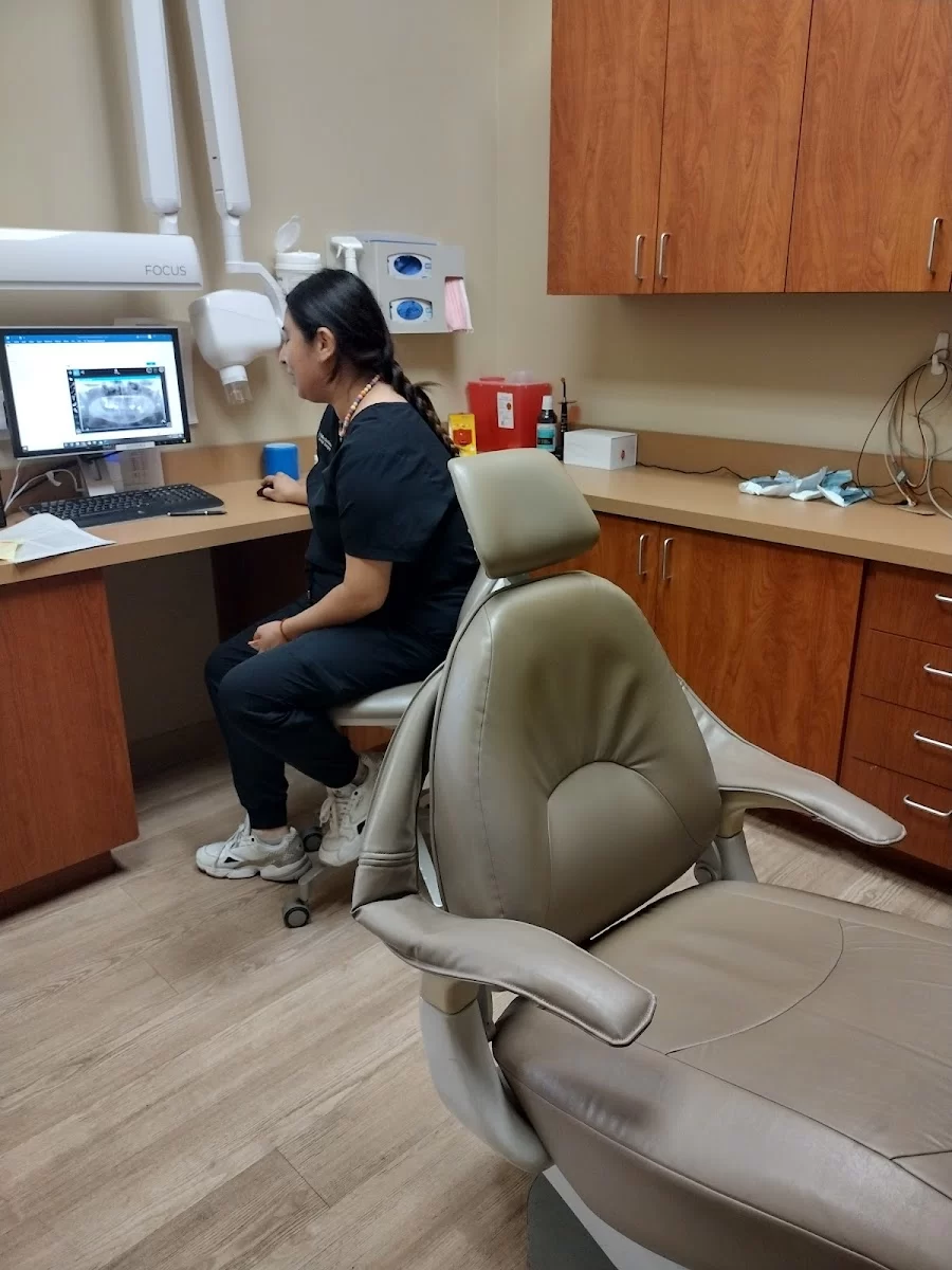 Valley Endodontics & Oral Surgery Picture 3