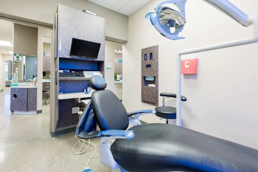 Risas Dental and Braces - Chandler Picture 3