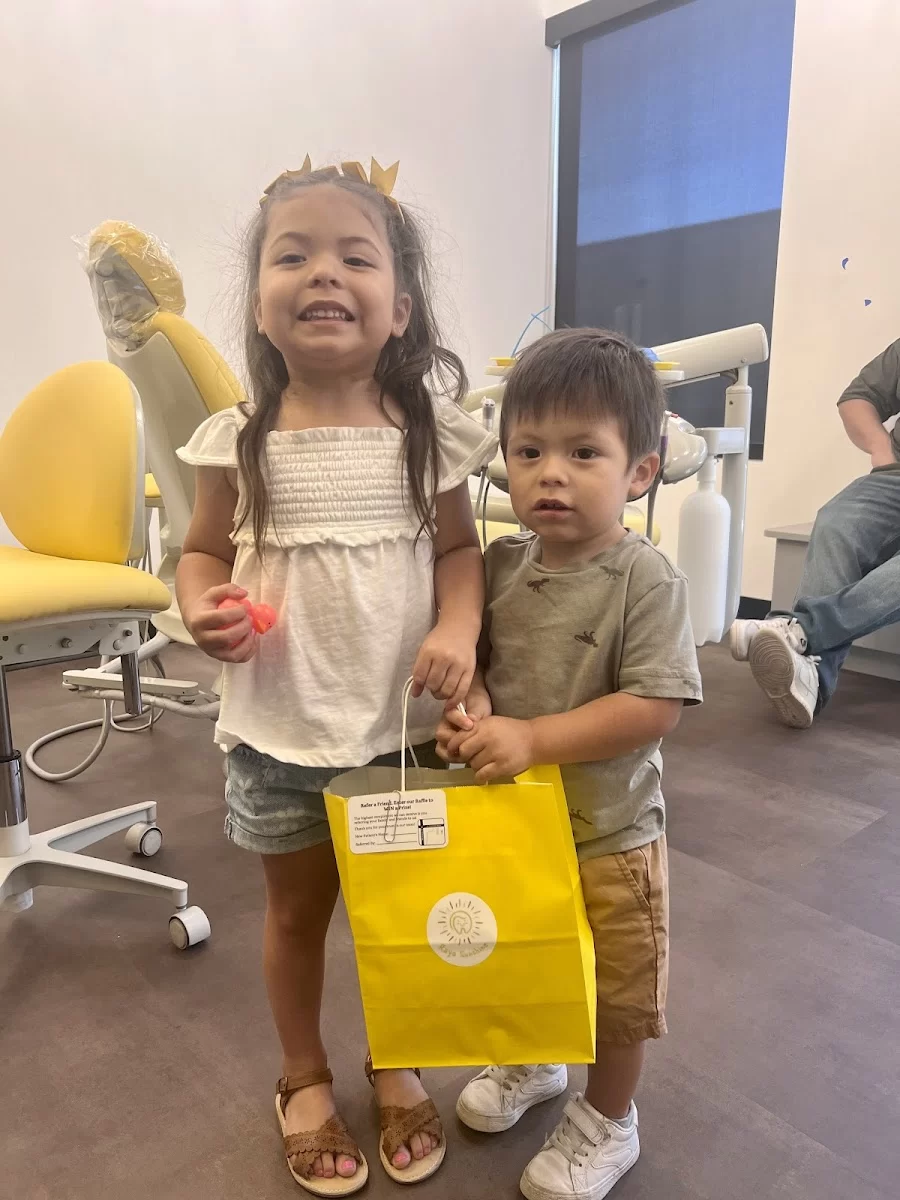 Raya Sunshine Pediatric Dentistry Picture 4