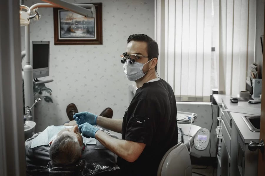 Ruslan Maidans, DDS / Gold Star Dental Picture 3