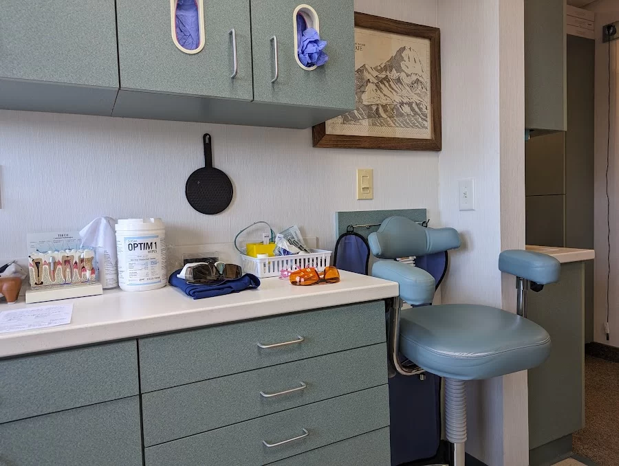 Shoreline Endodontics LLC Picture 7