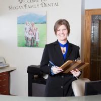 Hogan Family Dental ico