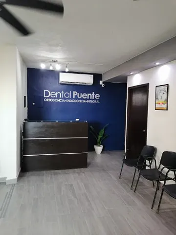 Clínica Dental Puente Picture 4