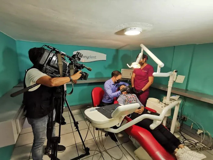 Clínica Dental Funnydent ( Dentistas en Matamoros ) Picture 2