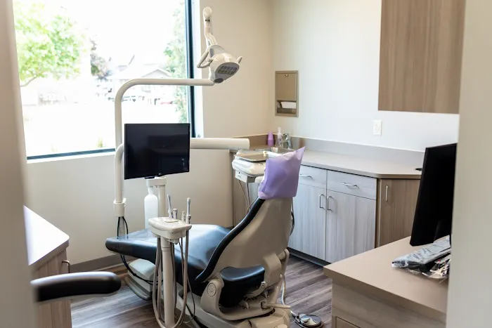 Renew Dental Picture 3