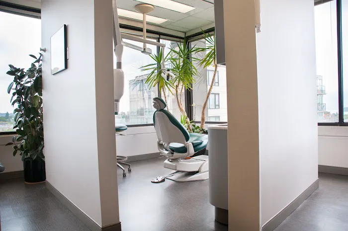 Van Dental Clinic Picture 2