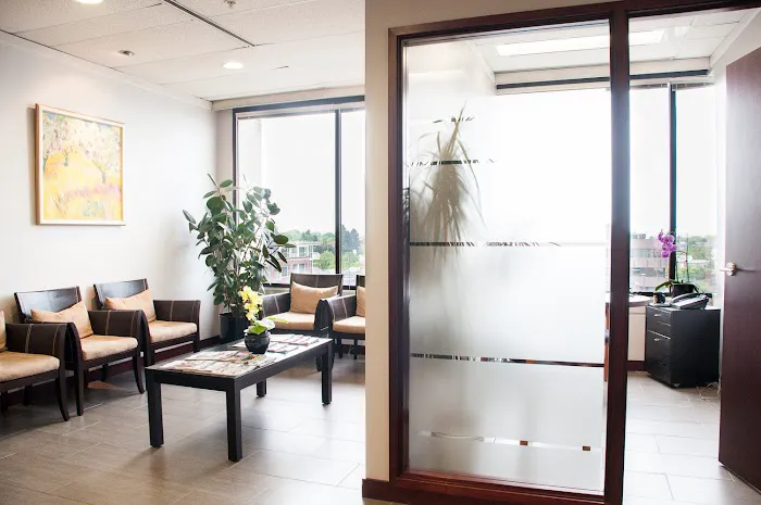 Van Dental Clinic Picture 9