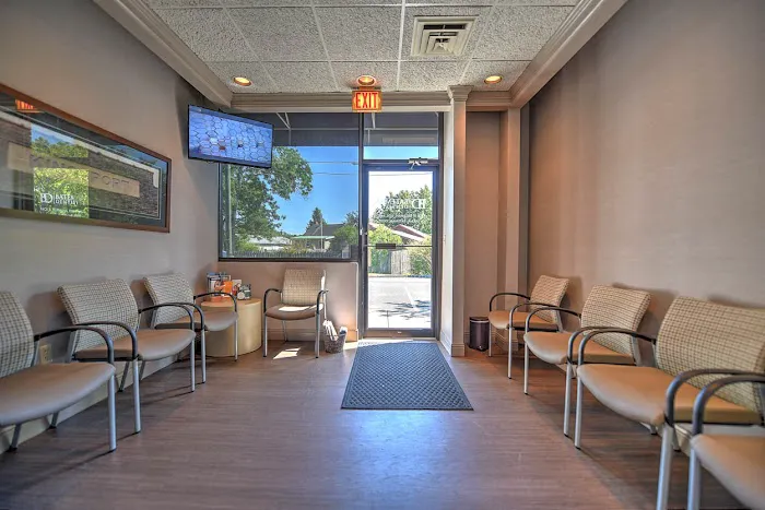 Moss Family Dentistry, Formerly Bateman Picture 10