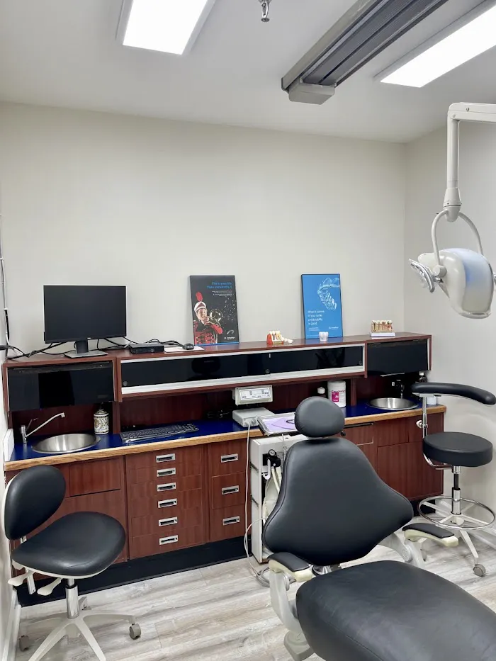 Dental Art of Westmont Picture 1