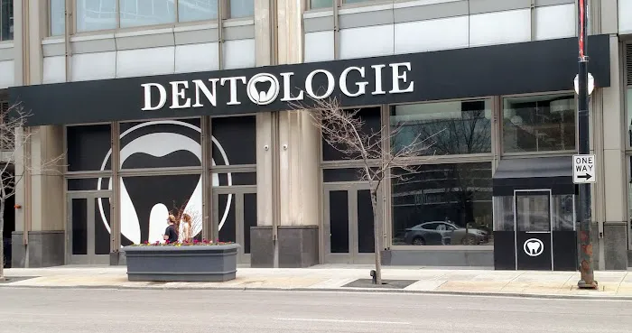 Dentologie - Streeterville Picture 2