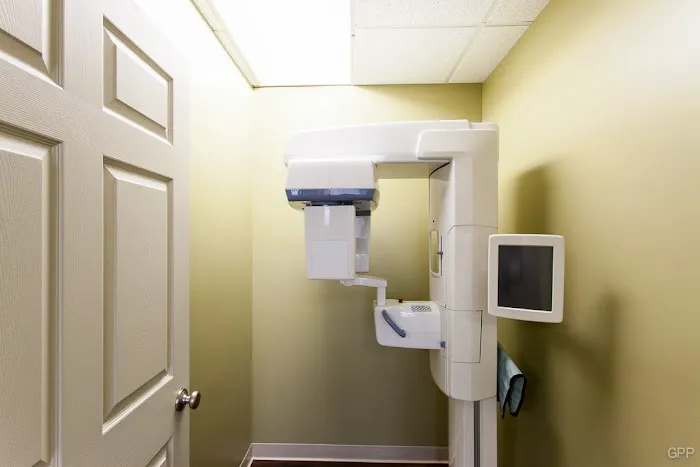 Advanced Dental Center Picture 1