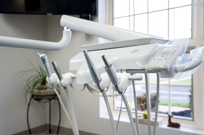 Community Roots Family & Implant Dentistry Picture 6