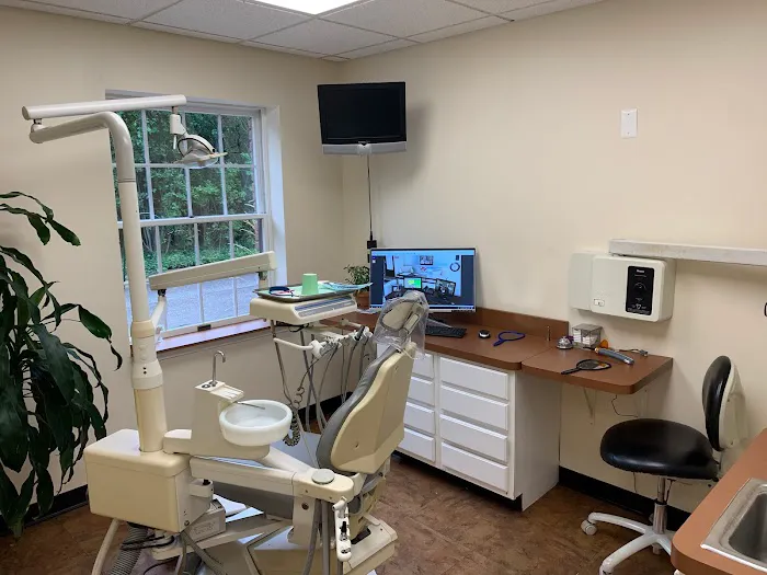 Emerald Dental Care Picture 3