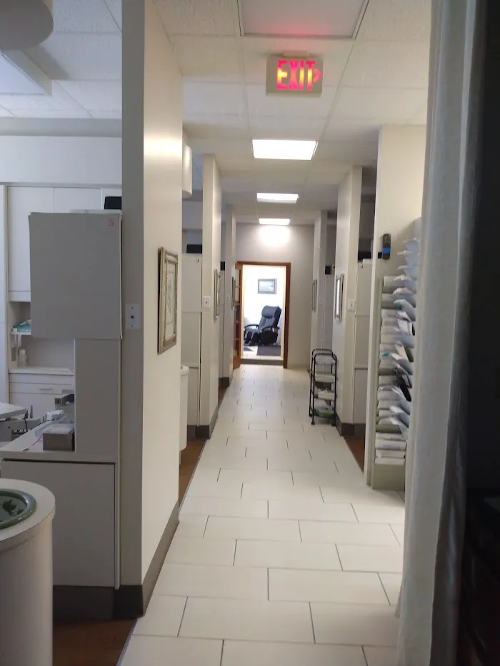 Aden Dental Picture 4