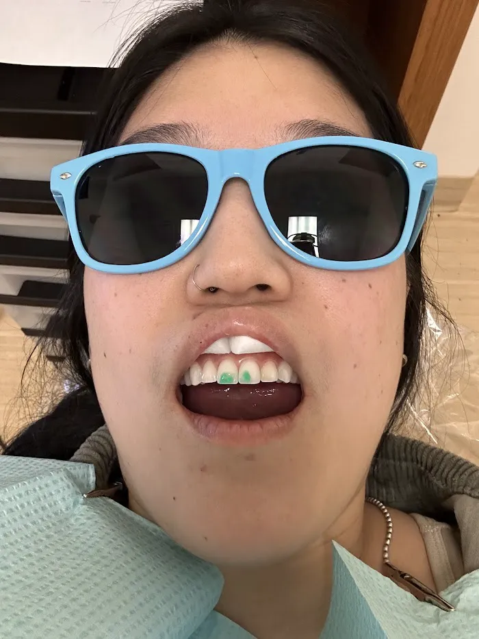 Light Dental Studios of Bellevue Picture 7
