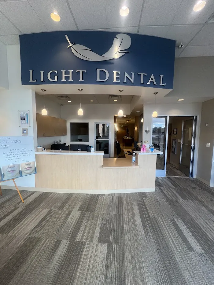 Light Dental Studios of Bellevue Picture 2