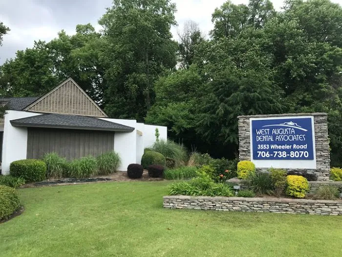 West Augusta Dental Associates - Dr. Gregory Clepper & Dr. Robert Turner Picture 9