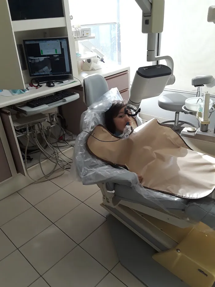 New Smile Dental Studio - Dr. Karen Martinez Picture 10
