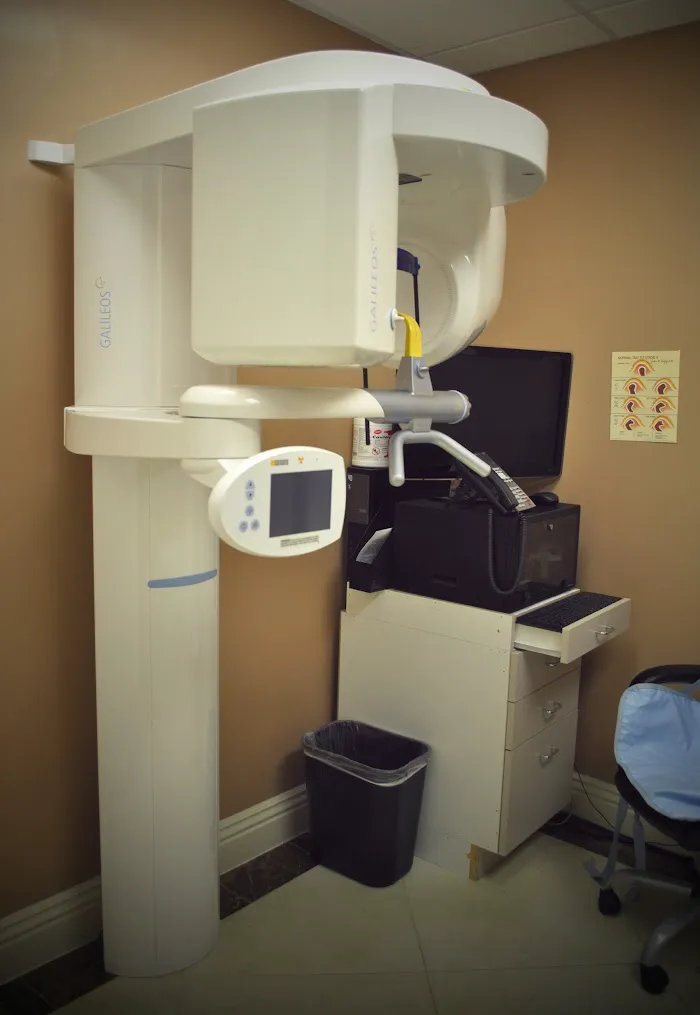 Smile Center Tarzana Dental Picture 7