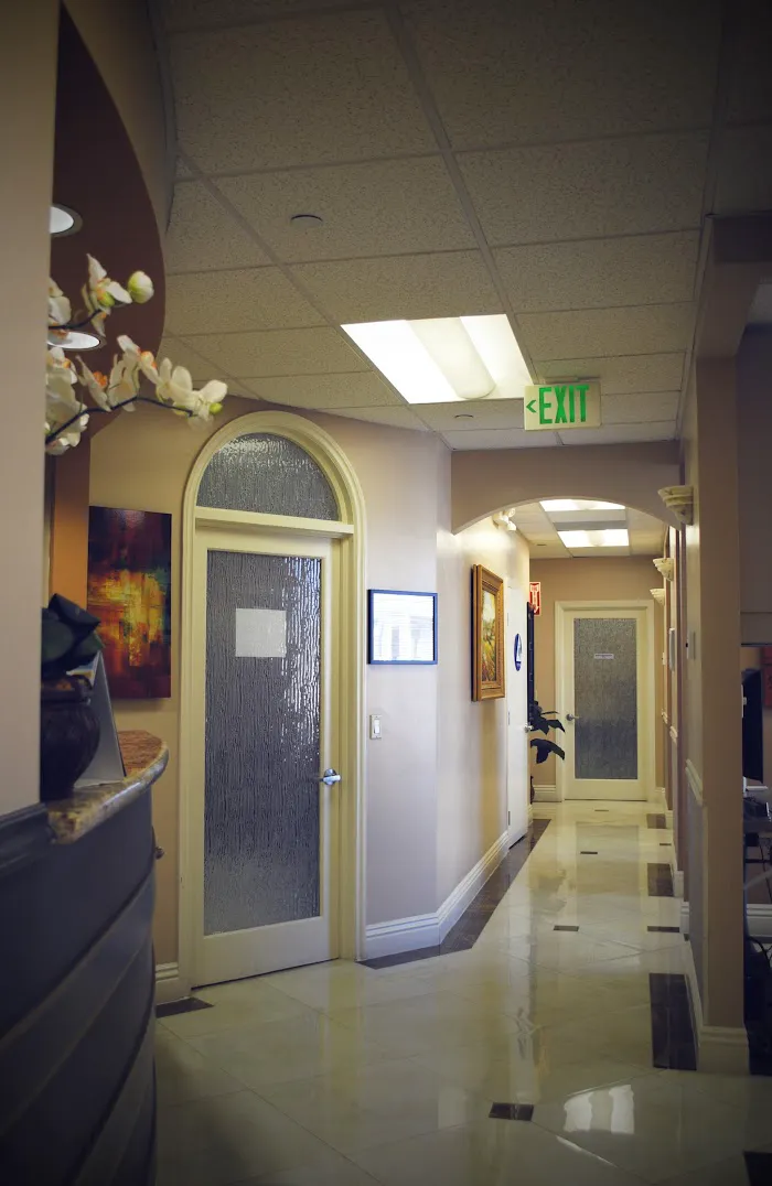 Smile Center Tarzana Dental Picture 8