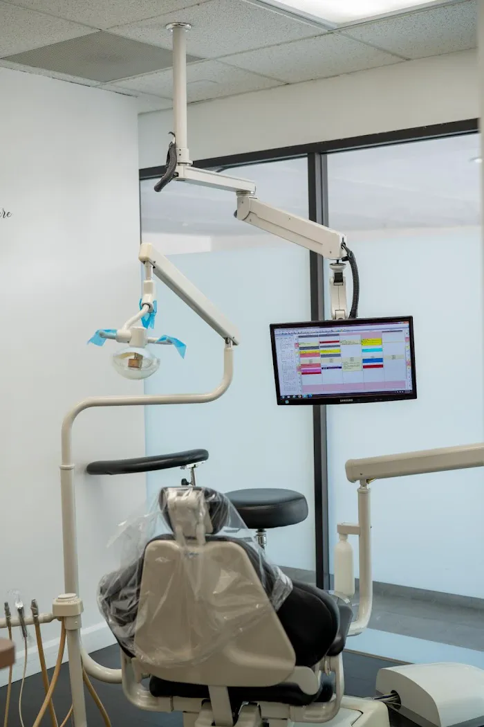 Tarzana Smile Center Picture 8