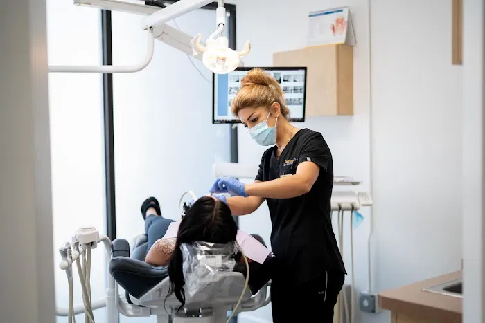 Tarzana Smile Center Picture 5