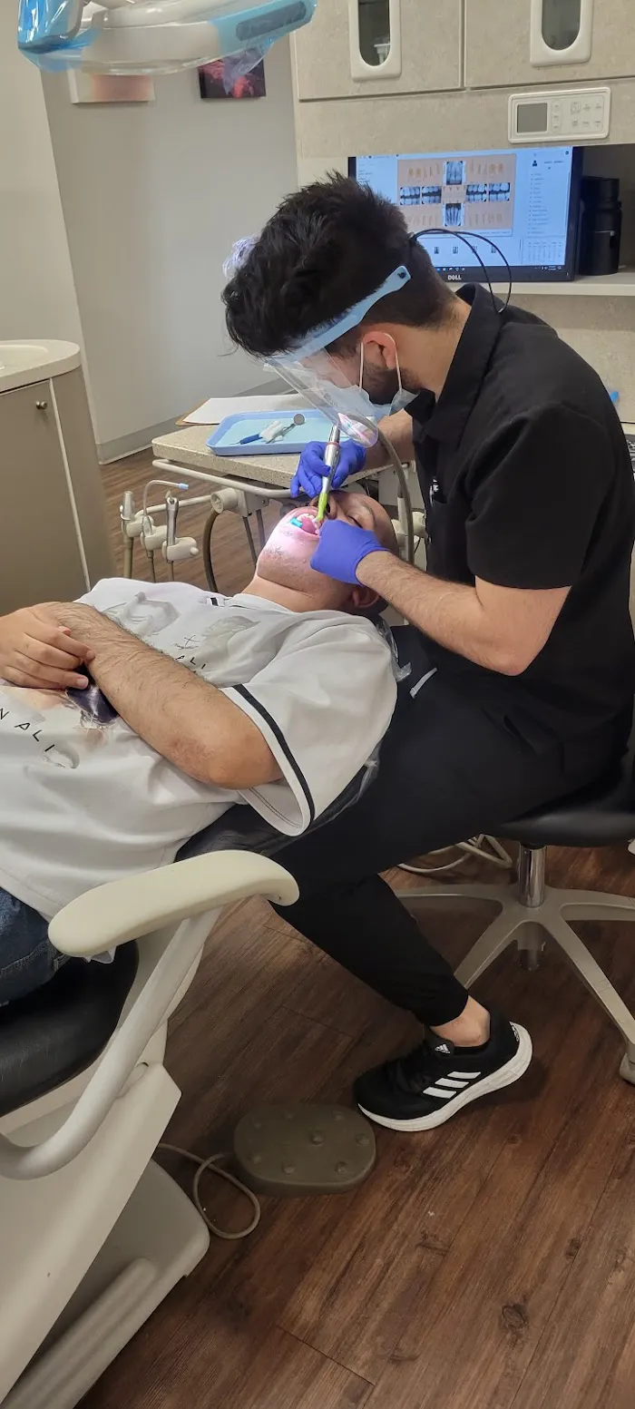 Urgent Dental Center & Family Dentistry Picture 8