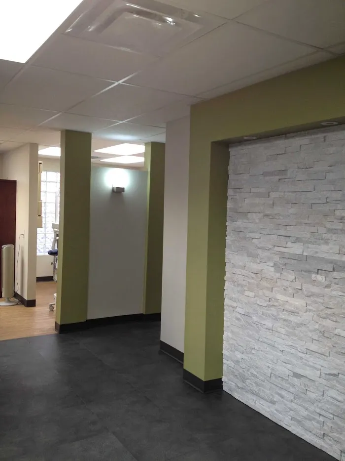 Fort Garry Dental Centre Picture 2