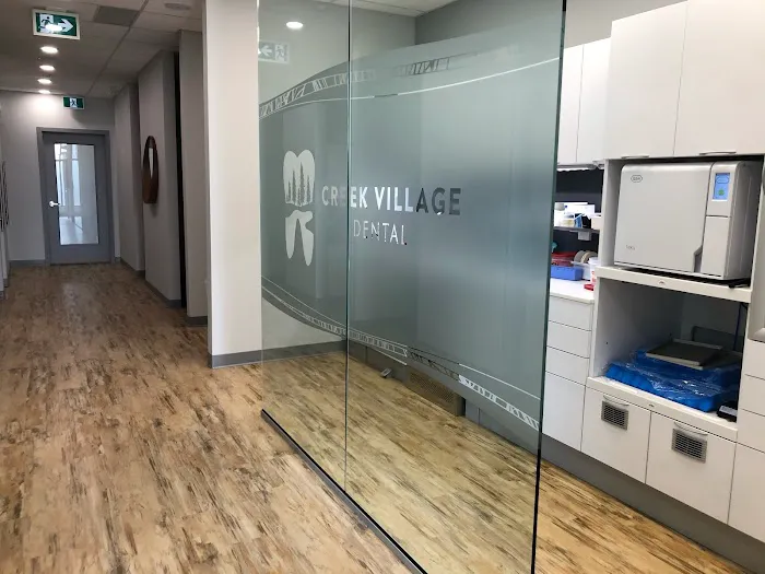 Creek Village Dental Picture 1