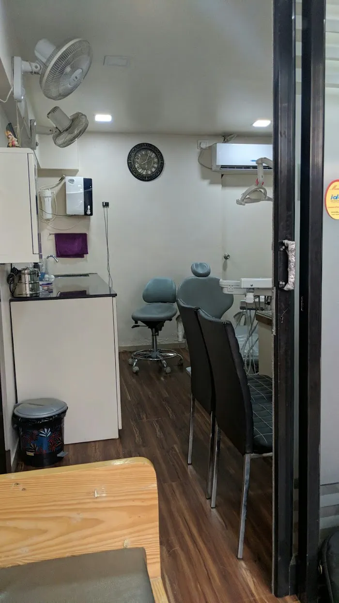Dazzle Dent- Dentist in Aundh, Root canal specialist, kids dentist, dental implants, Cosmetic dentist Picture 1
